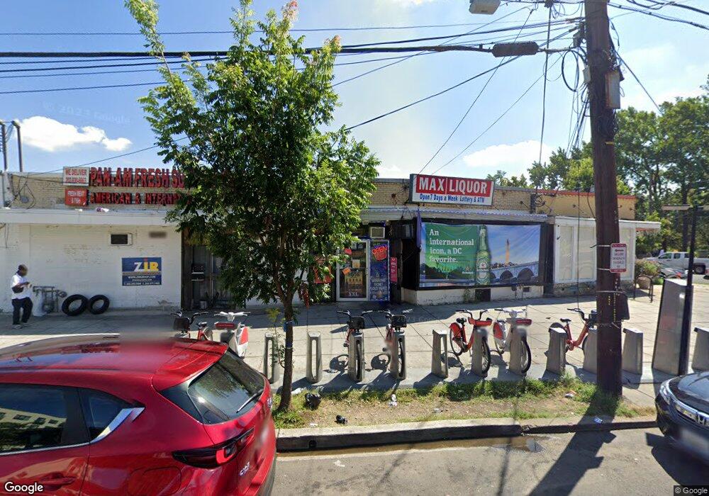 605 Division Ave NE, Washington, DC 20019 - photo 1