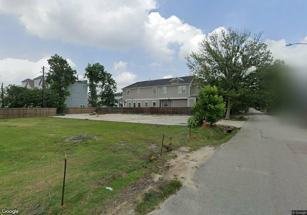 711 E 27th St, Houston, TX 77009 - photo 1