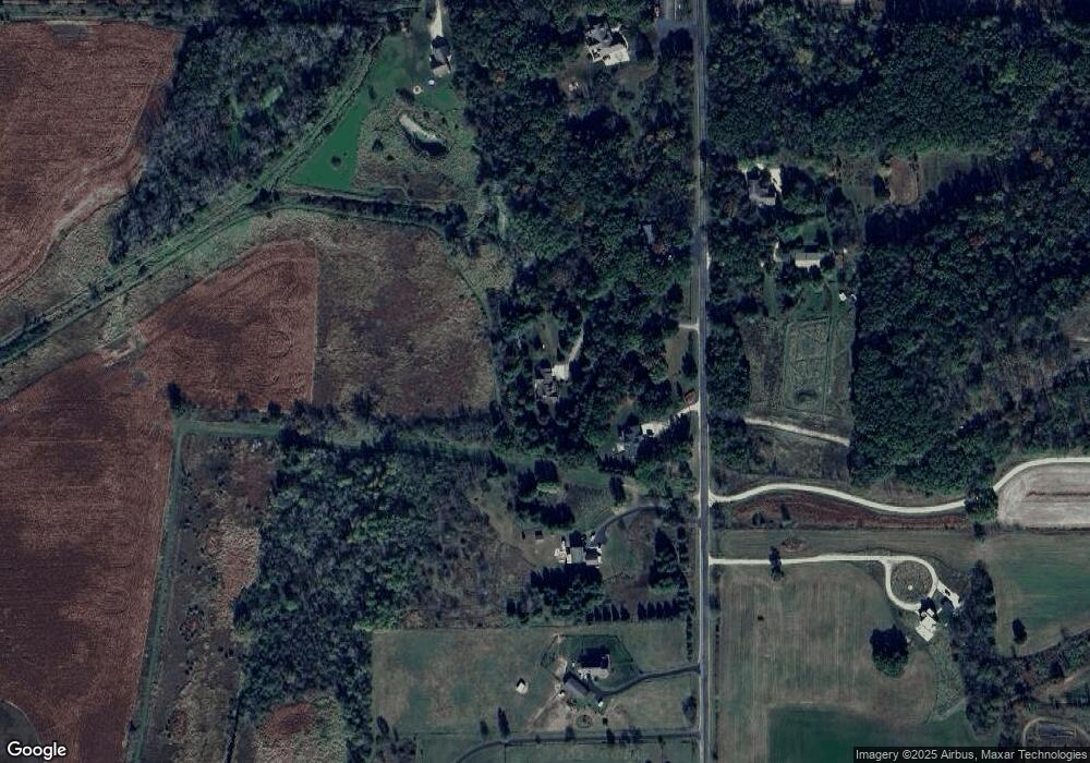 N9449 Legler Rd, Brooklyn, WI 53521 - photo 1