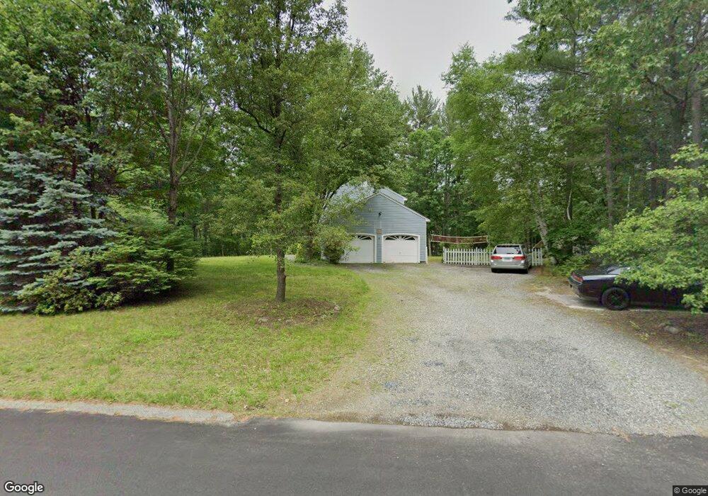 8 Chase Brook Cir, Litchfield, NH 03052 - photo 1