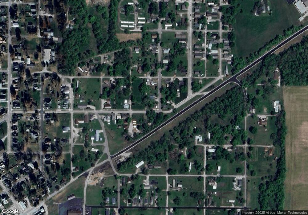 702 Thomas St, Bicknell, IN 47512 - photo 1