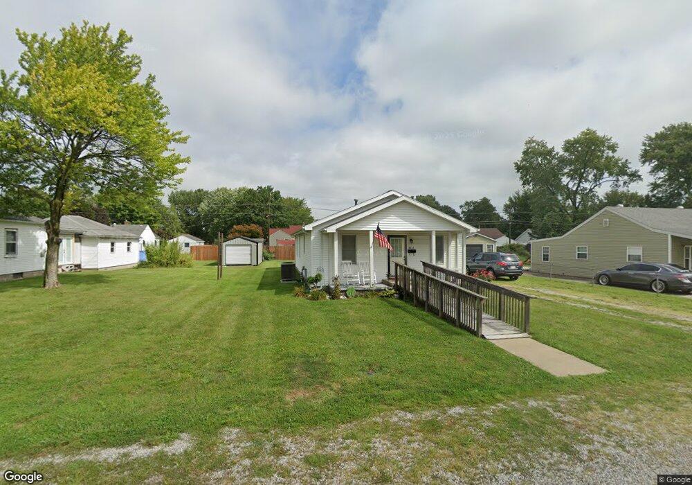 3014 14th St, Columbus, IN 47201 - photo 1