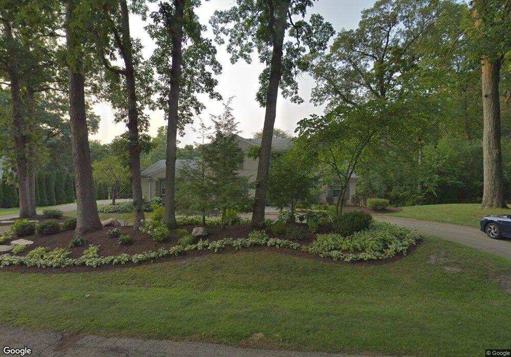 421 Whippers In Ct, Bloomfield Hills, MI 48304 - photo 1