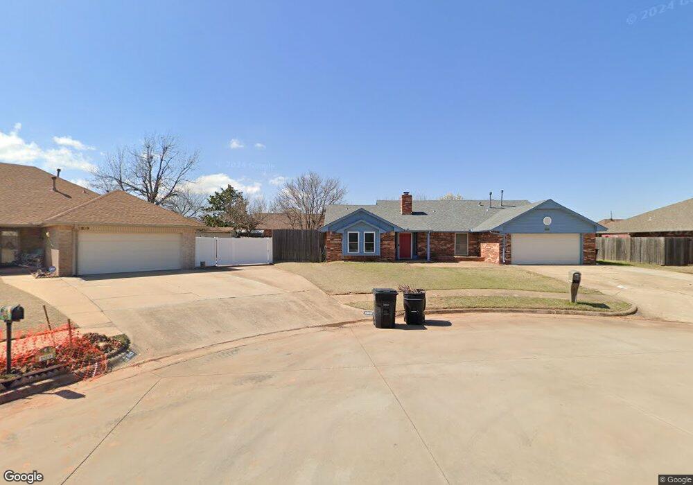 1821 Sequoyah Ct, Moore, OK 73160 - photo 1