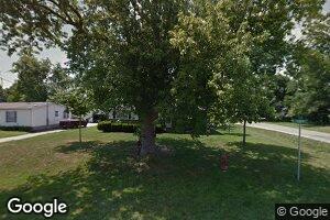 419 Ledlie St, Dawson, IL 62520