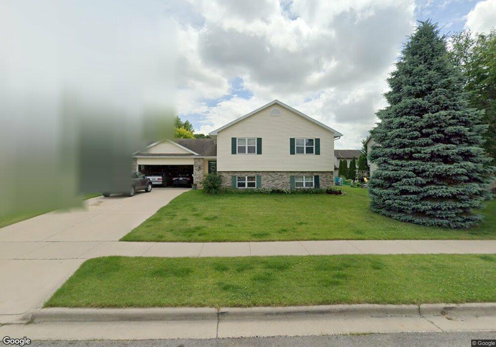 1114 S Perry Pkwy, Oregon, WI 53575 - photo 1