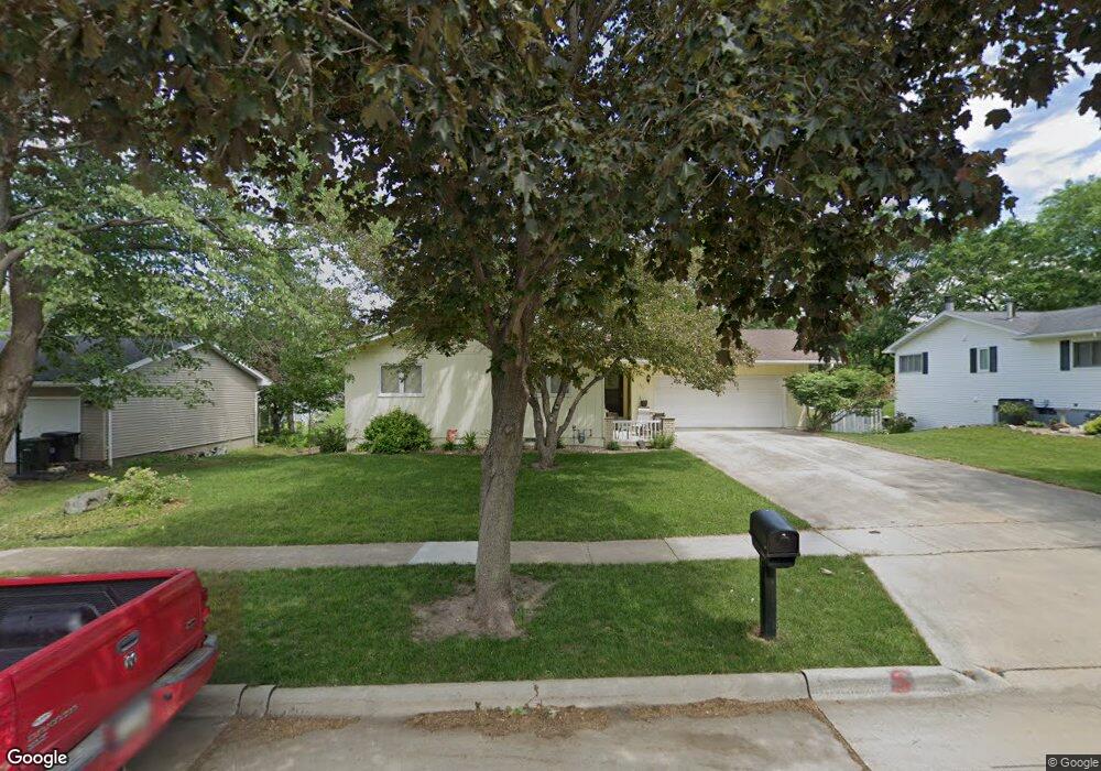 1303 Clark Dr, Cedar Falls, IA 50613 - photo 1