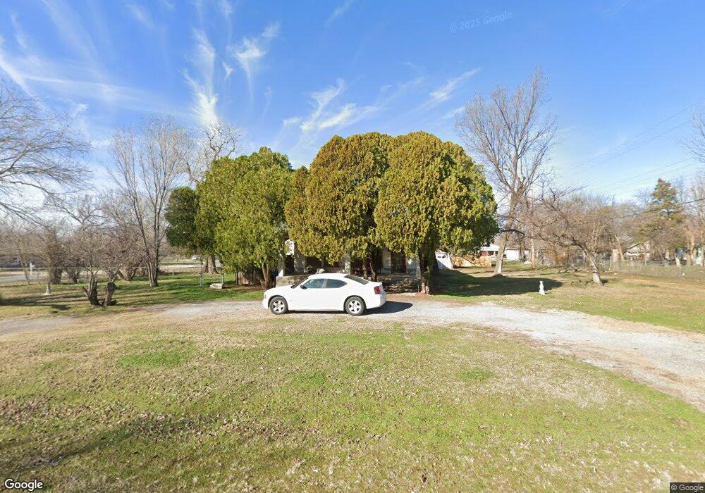 409 NW 5th St, Cache, OK 73527 - photo 1