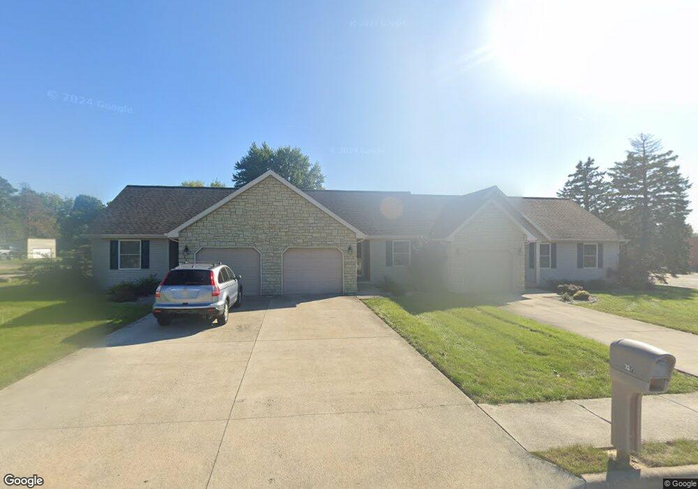 325 Veit St, Wapakoneta, OH 45895 - photo 1