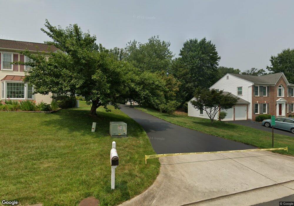 4310 Poplar Forest Ct, Chantilly, VA 20151 - photo 1