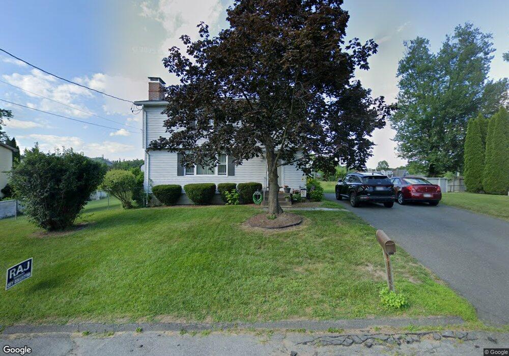 26 Laclede Ave, Chicopee, MA 01020 - photo 1