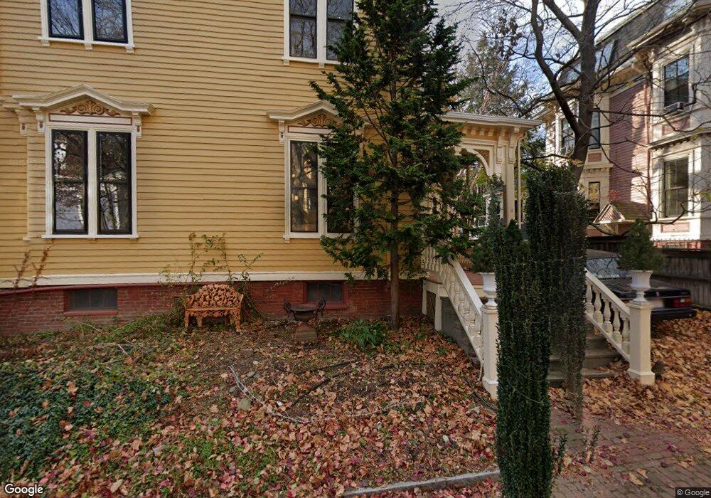 11 Humboldt St, Cambridge, MA 02140 - photo 1
