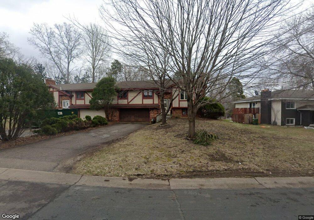 7384 Rosewood Ln N, Maple Grove, MN 55369 - photo 1