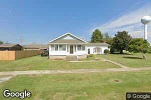 207 W Rea St, Valier, IL 62891