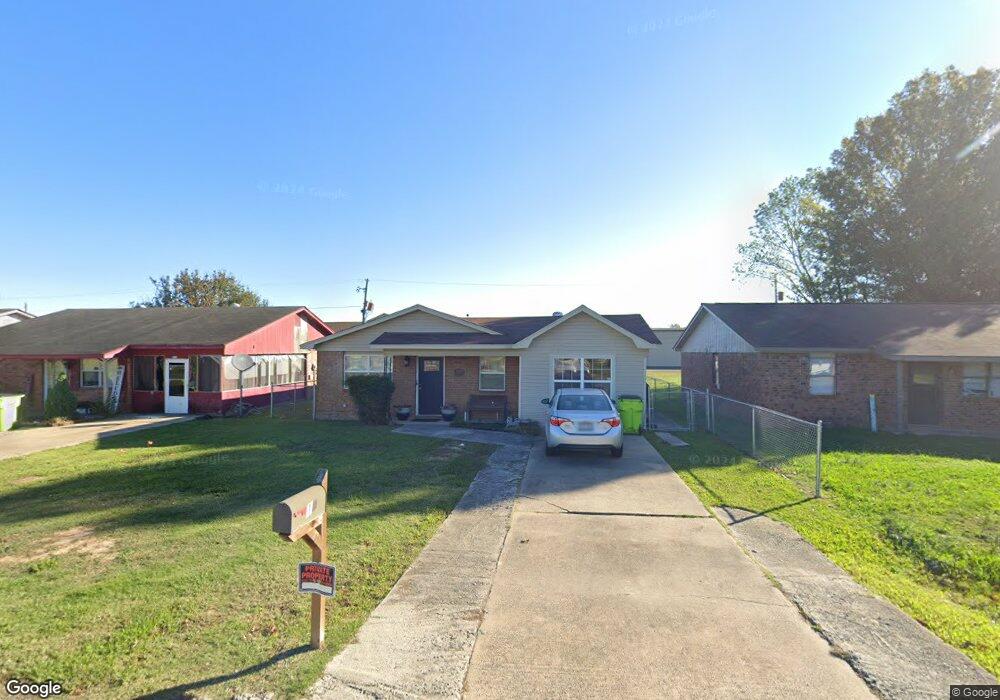 1911 S Vine St, Stuttgart, AR 72160 - photo 1