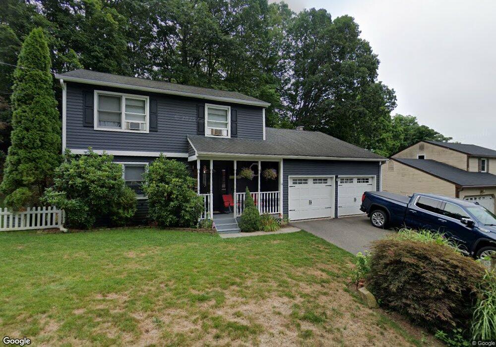 16 Walnut St, Unionville, CT 06085 - photo 1