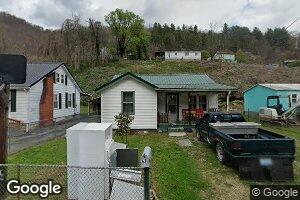63 Redbud Ct, Evarts, KY 40828