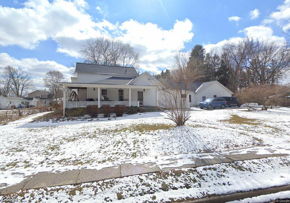 411 W 2nd St, Davison, MI 48423 - photo 1