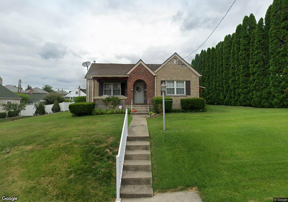 5207 Pennsylvania St, Whitehall, PA 18052 - photo 1