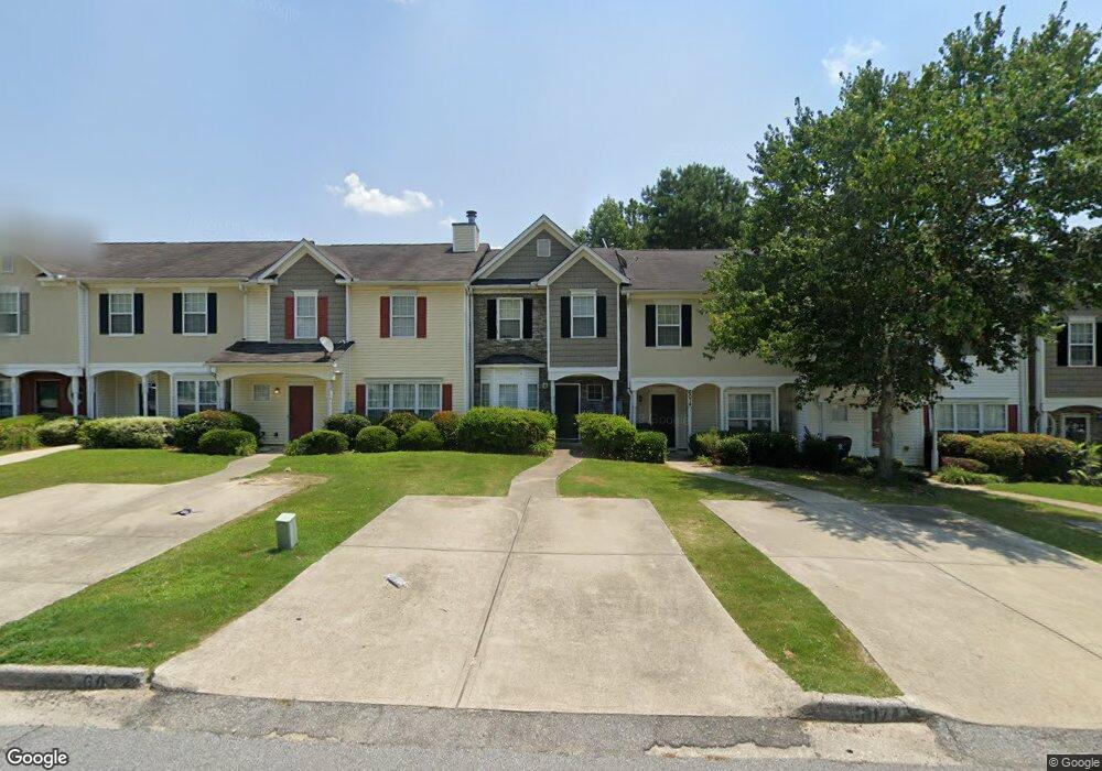 6072 Camden Forrest Dr, Riverdale, GA 30296 - photo 1