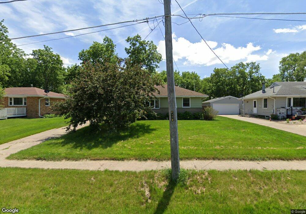 2921 E Aurora Ave, Des Moines, IA 50317 - photo 1