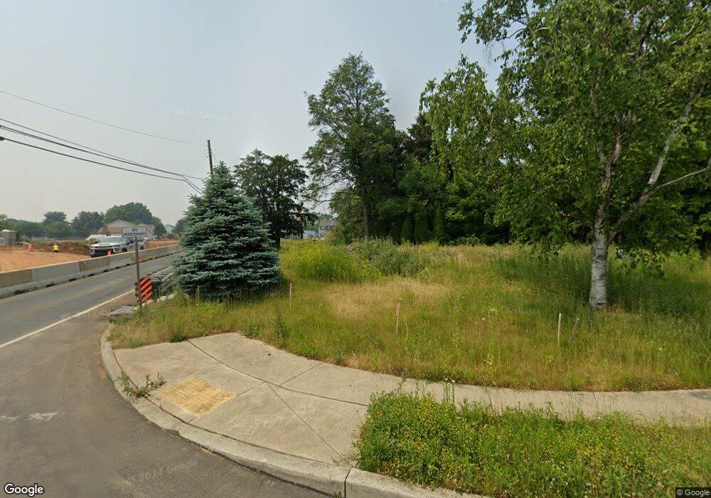 3378 Overlook Dr, Emmaus, PA 18049 - photo 1