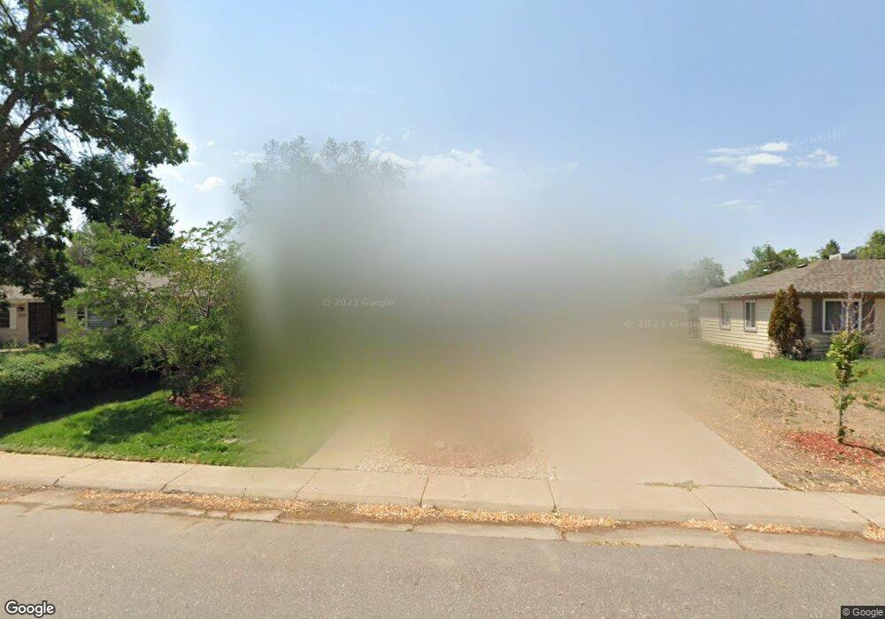 843 Geneva St, Aurora, CO 80010 - photo 1