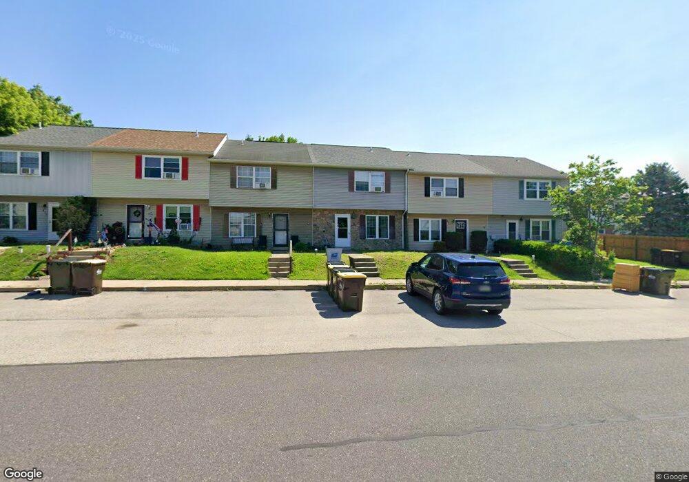 407 Blaker Dr, East Greenville, PA 18041 - photo 1