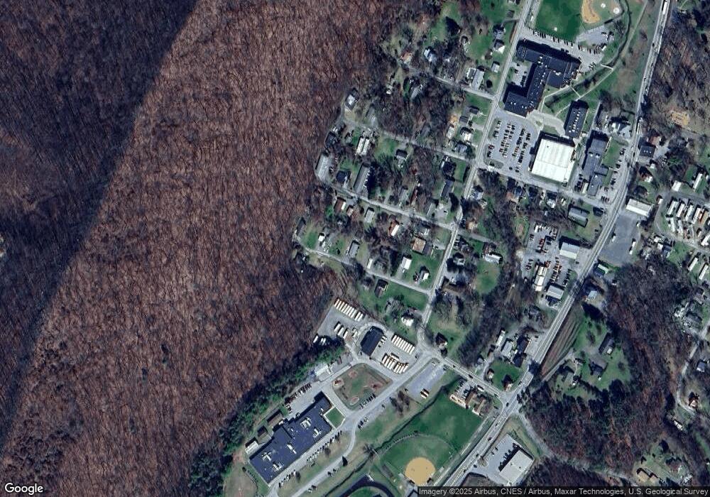 72 Perry Ln, Berkeley Springs, WV 25411 - photo 1