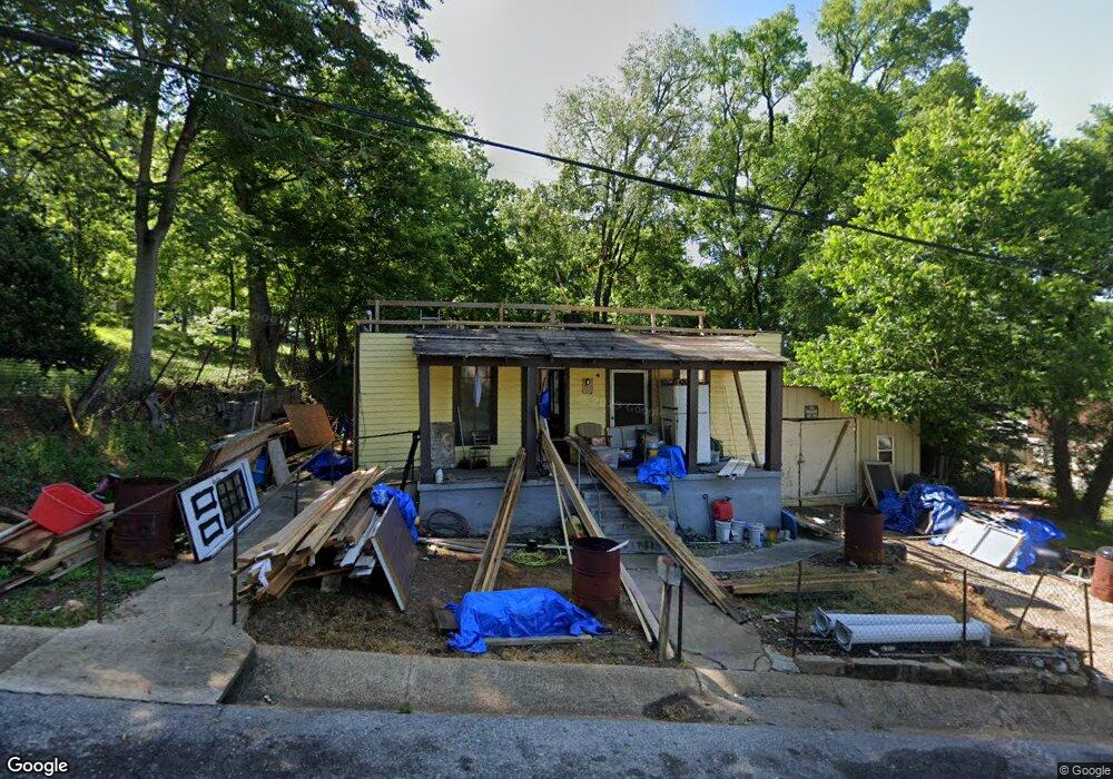 1220 Saint Charles St, Florence, AL 35630 - photo 1