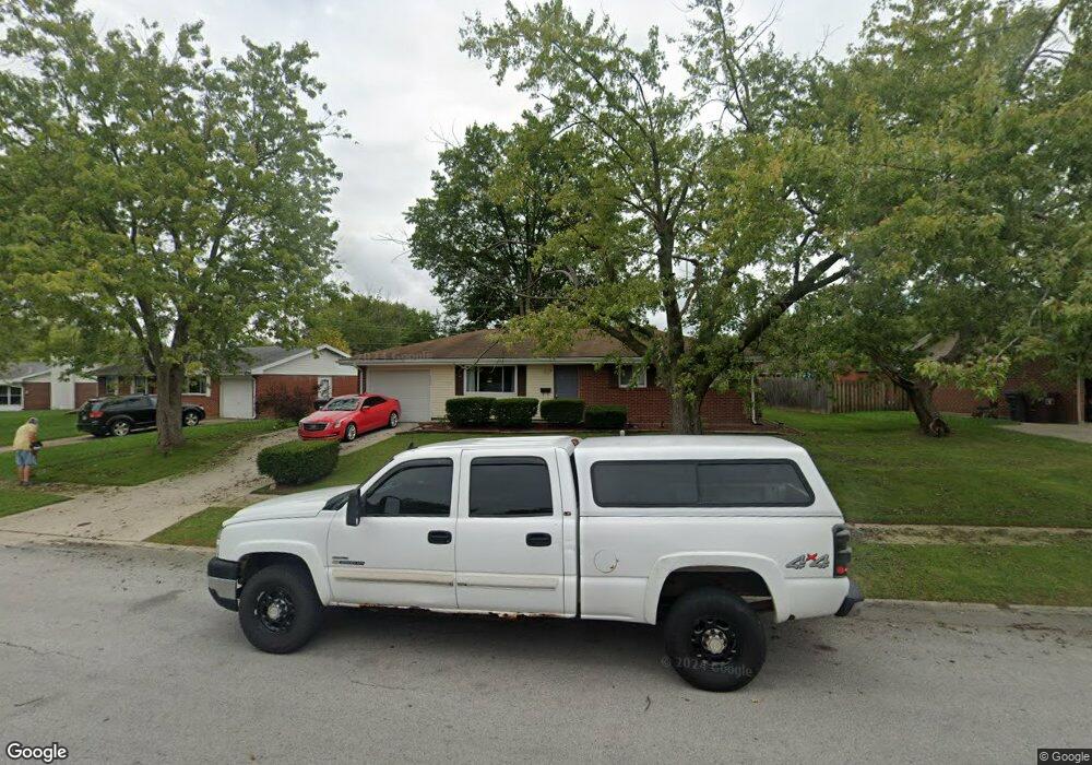 709 Mackenzie Dr, Lima, OH 45805 - photo 1