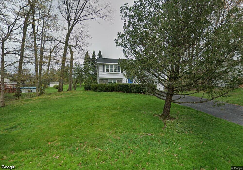 2 Woodcut Ln, Troy, NY 12180 - photo 1