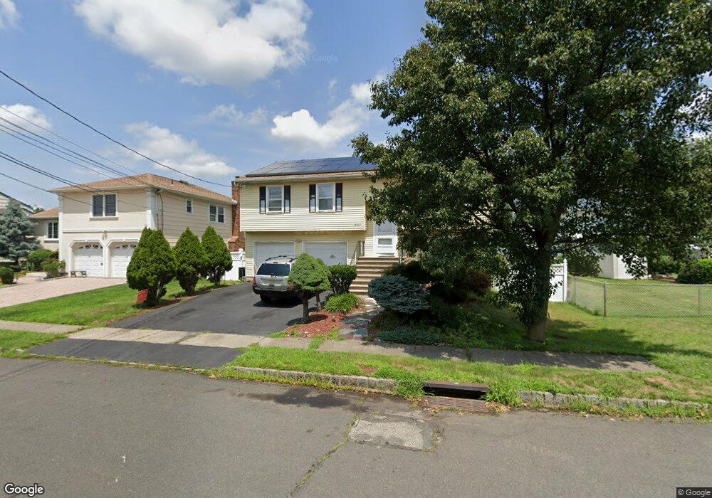 2717 Allen Ave, Union, NJ 07083 - photo 1