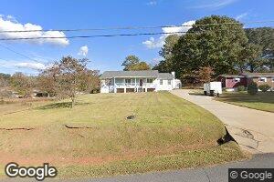 141 4th St, Emerson, GA 30137
