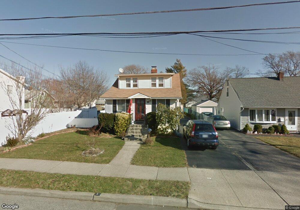 1 Ocean Ave, Bellmore, NY 11710 - photo 1