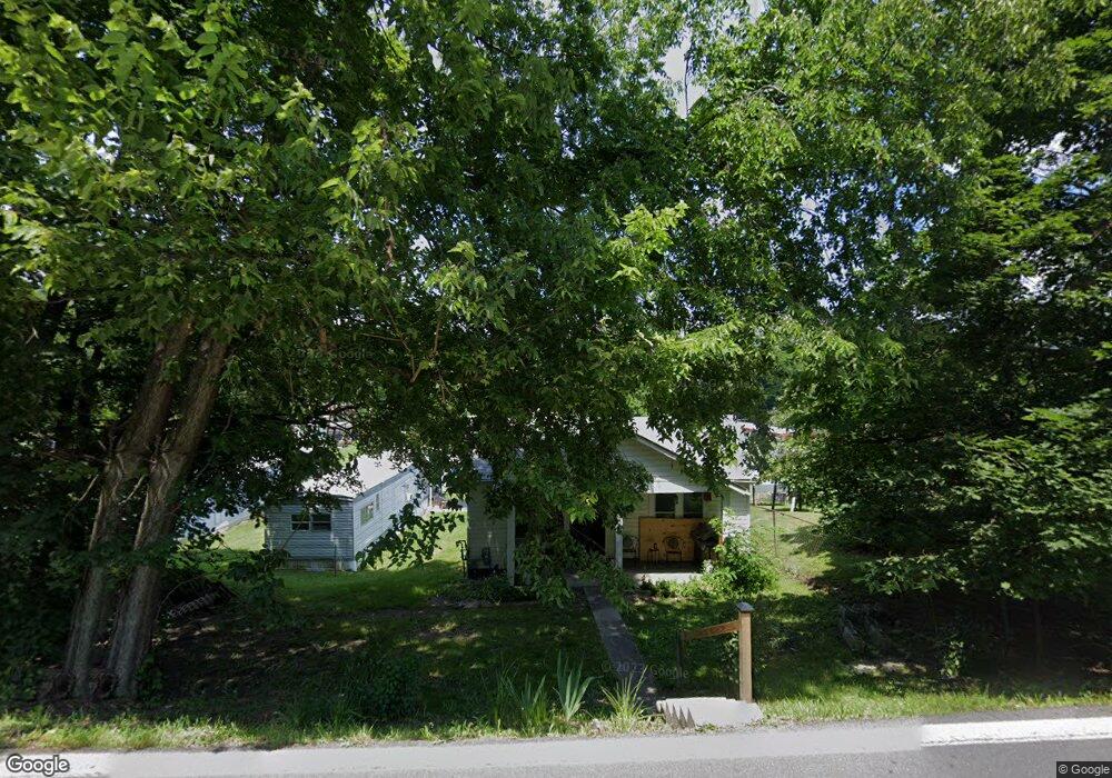 316 Carroll Ave, Keyser, WV 26726 - photo 1