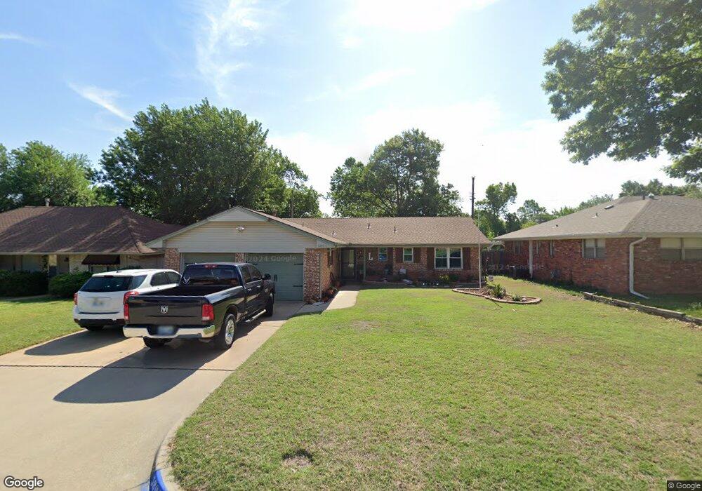 5804 N Meridian Place, Oklahoma City, OK 73122 - photo 1
