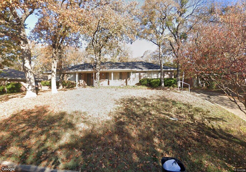 709 Hurst Dr, Bedford, TX 76022 - photo 1