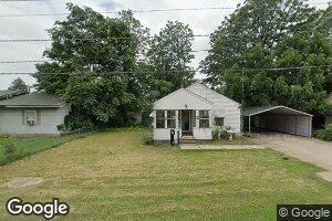 807 E 4th St, Kennett, MO 63857