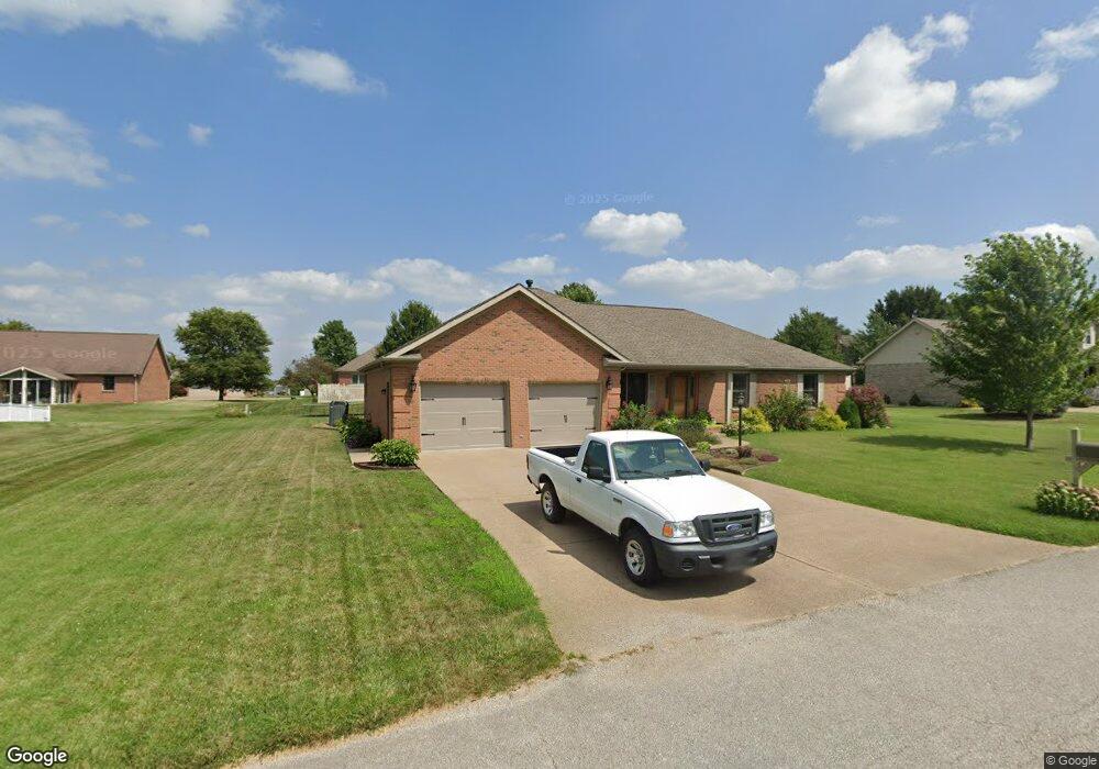 908 Mohawk Dr, Fort Branch, IN 47648 - photo 1