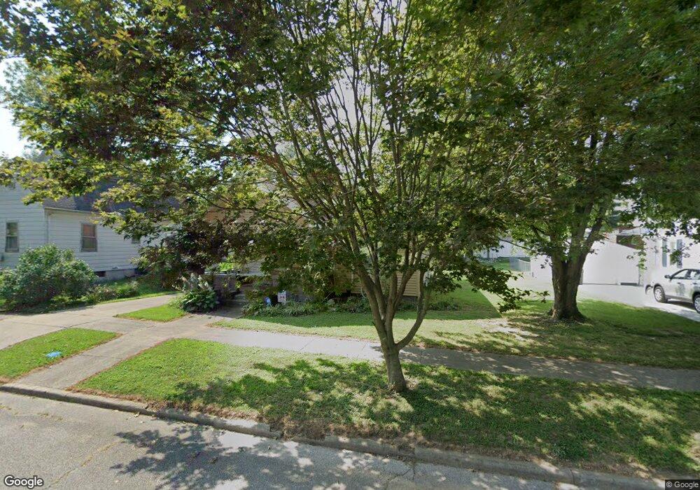 303 W 7th St, Bicknell, IN 47512 - photo 1