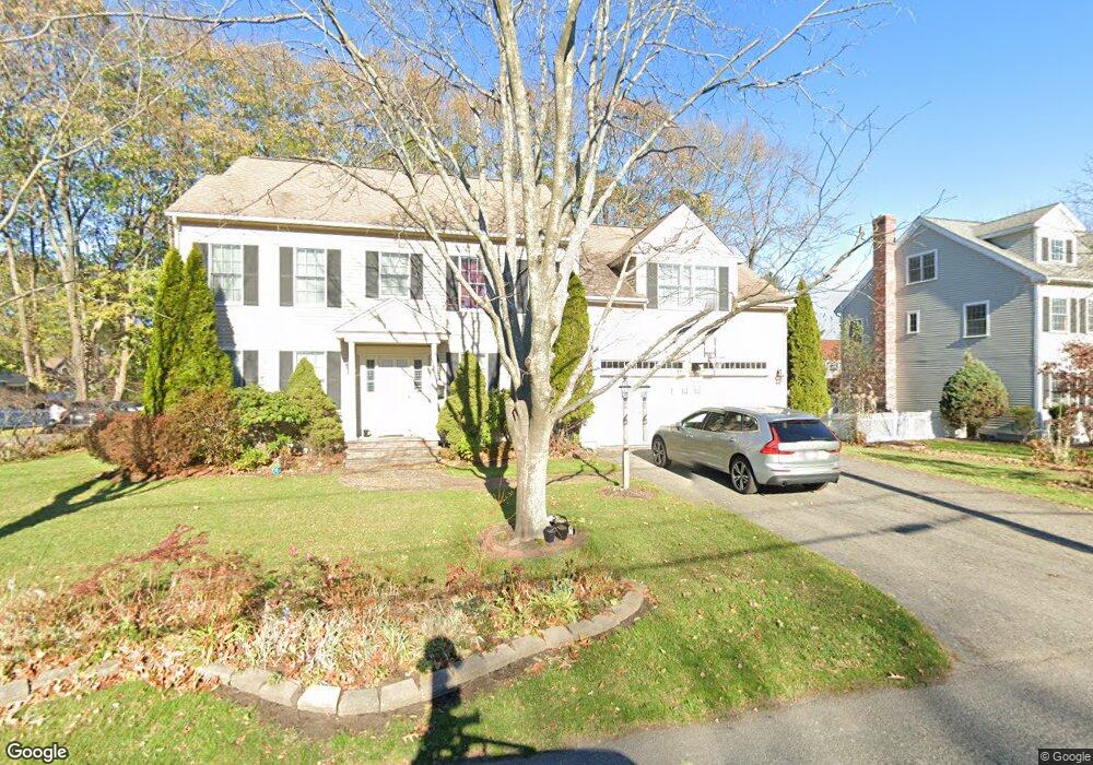 11 Macarthur Rd, Wellesley, MA 02482 - photo 1