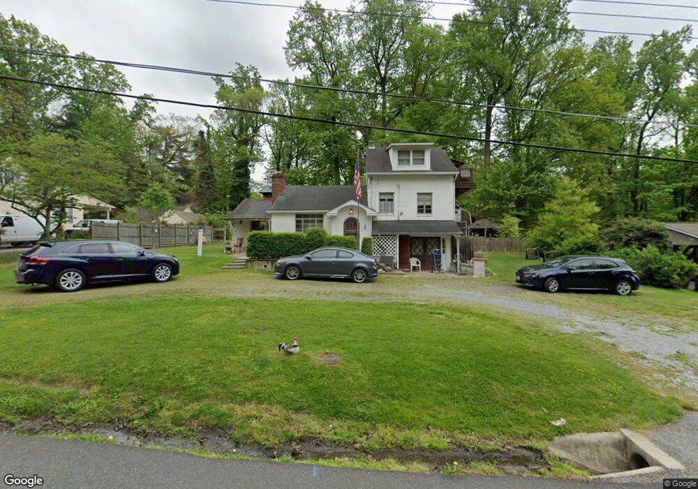 4910 Braddock Rd, Temple Hills, MD 20748 - photo 1