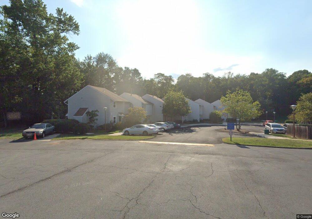 2233 Briarcliff Ct, Vienna, VA 22182 - photo 1