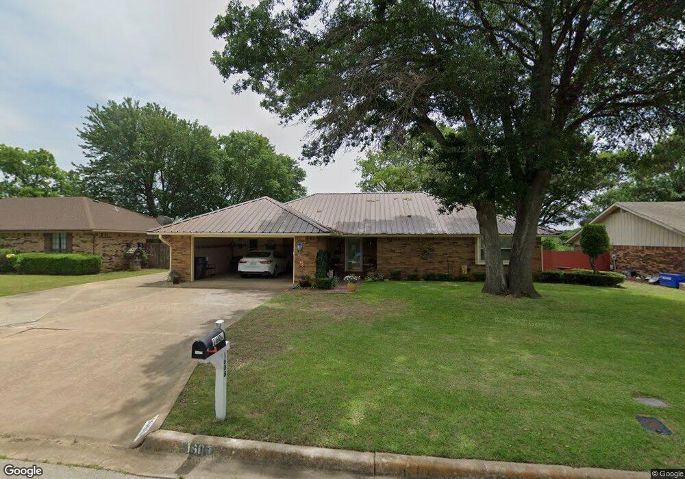 1608 Olive St, Ardmore, OK 73401 - photo 1