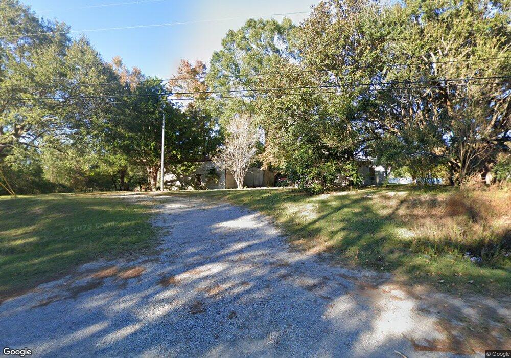11174 Caesar Necaise Rd, Picayune, MS 39466 - photo 1