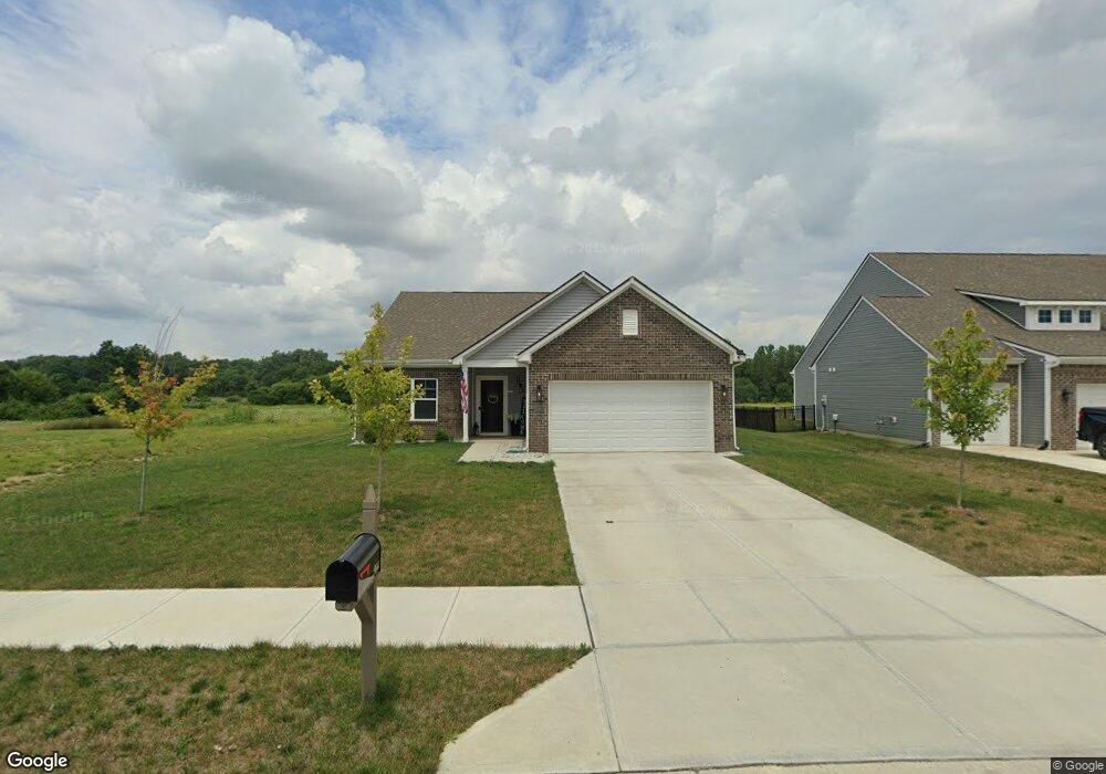 904 Borealis Dr, Franklin, IN 46131 - photo 1