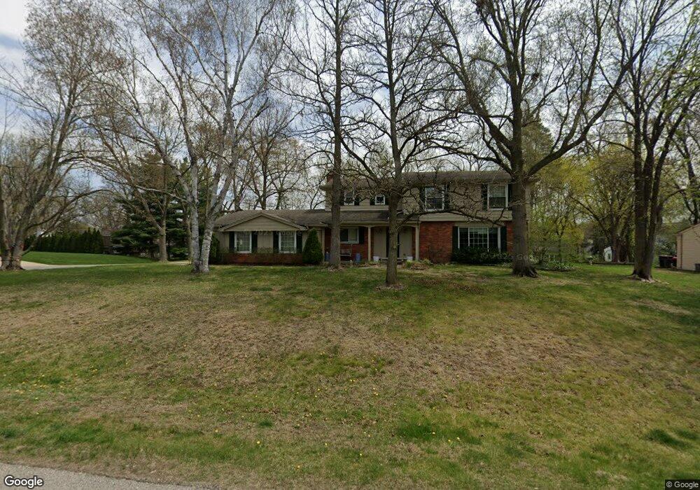 2307 Lost Tree Way, Bloomfield Hills, MI 48304 - photo 1