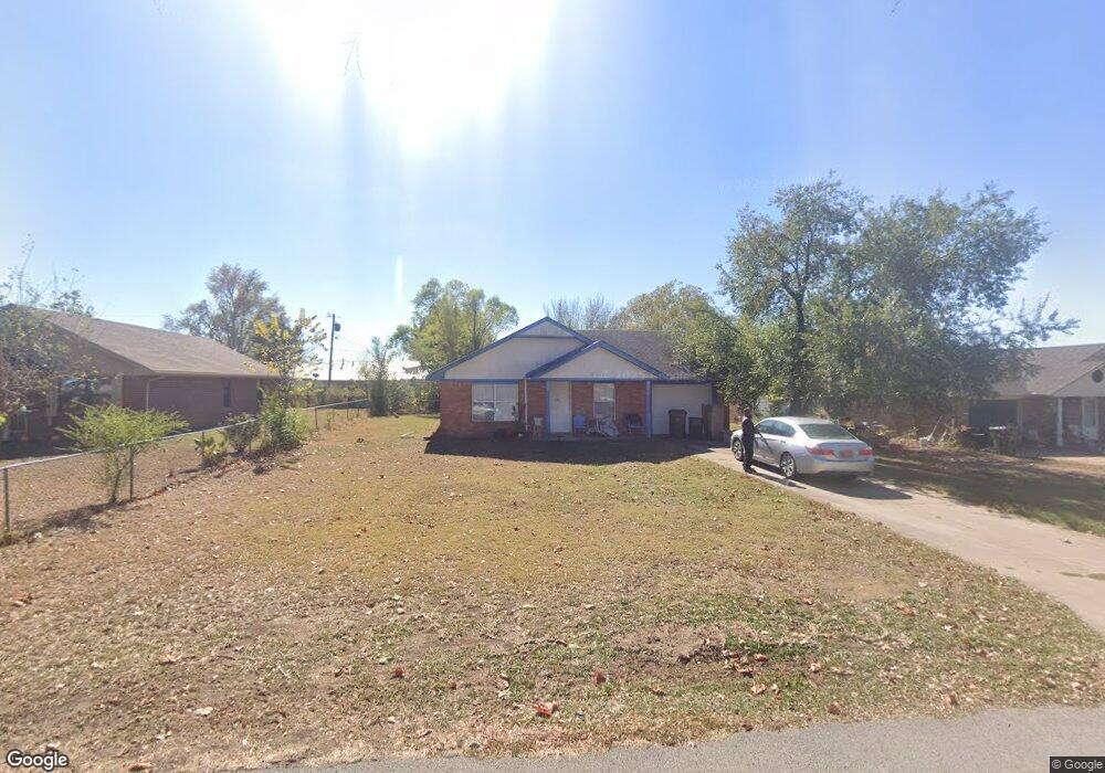 708 E 22nd St, Okmulgee, OK 74447 - photo 1