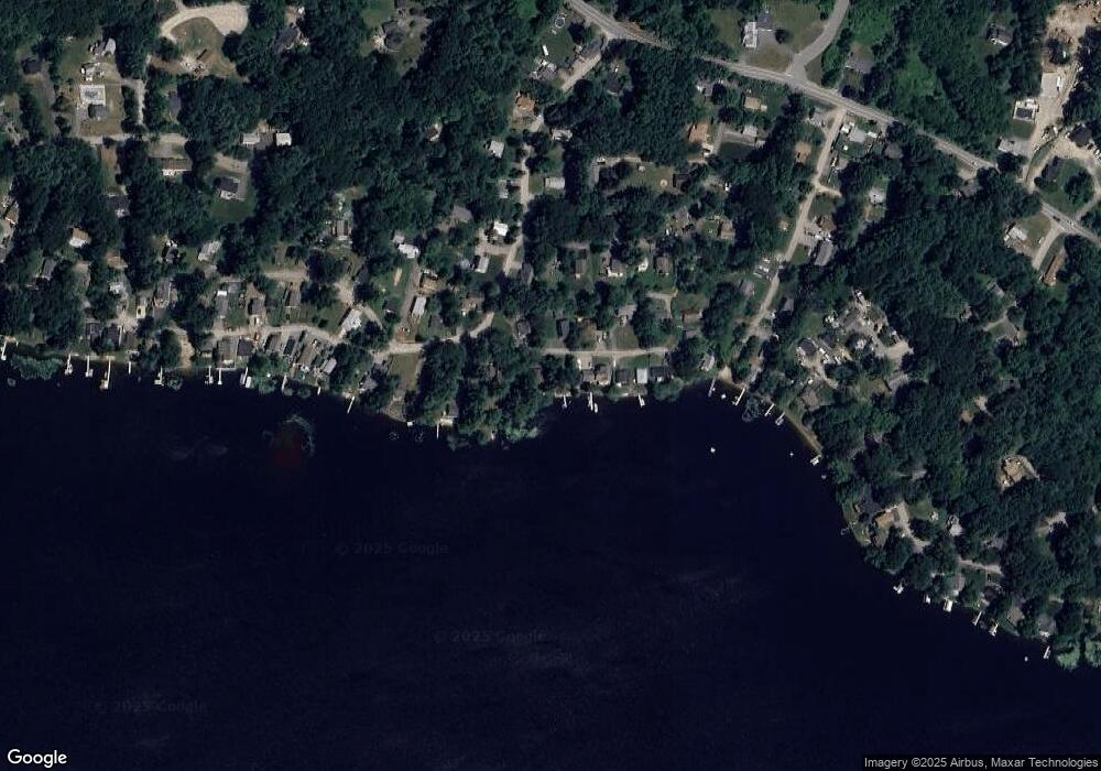 5 W Shore Dr, Sandown, NH 03873 - photo 1